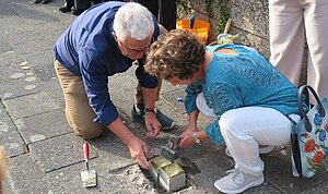 Verlegung Kaufmann und Schülerin